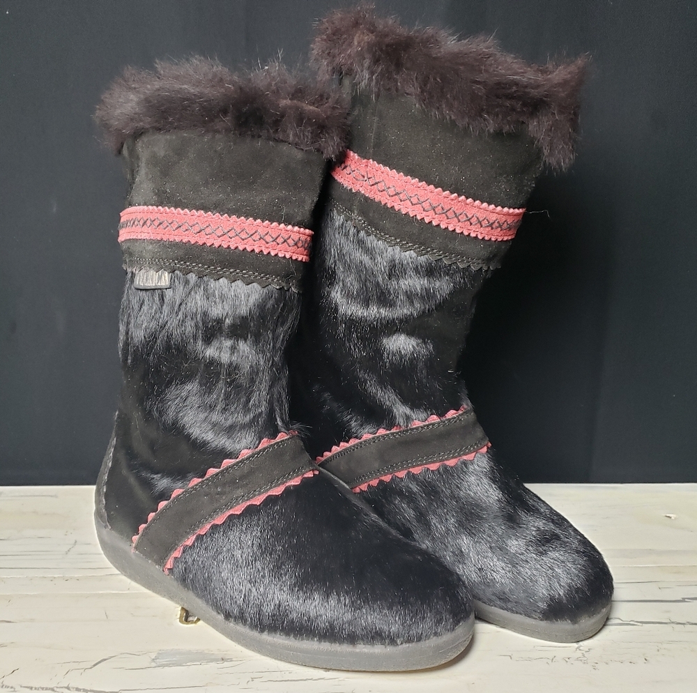 Tecnica 'Apres' After Ski Boots in Black Goat Hair - Women's size 7